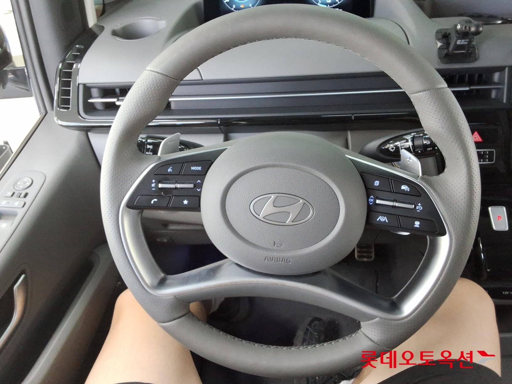 هيونداي - ستاريا | (H)1.6 Inspiration 7 2WD AT 29