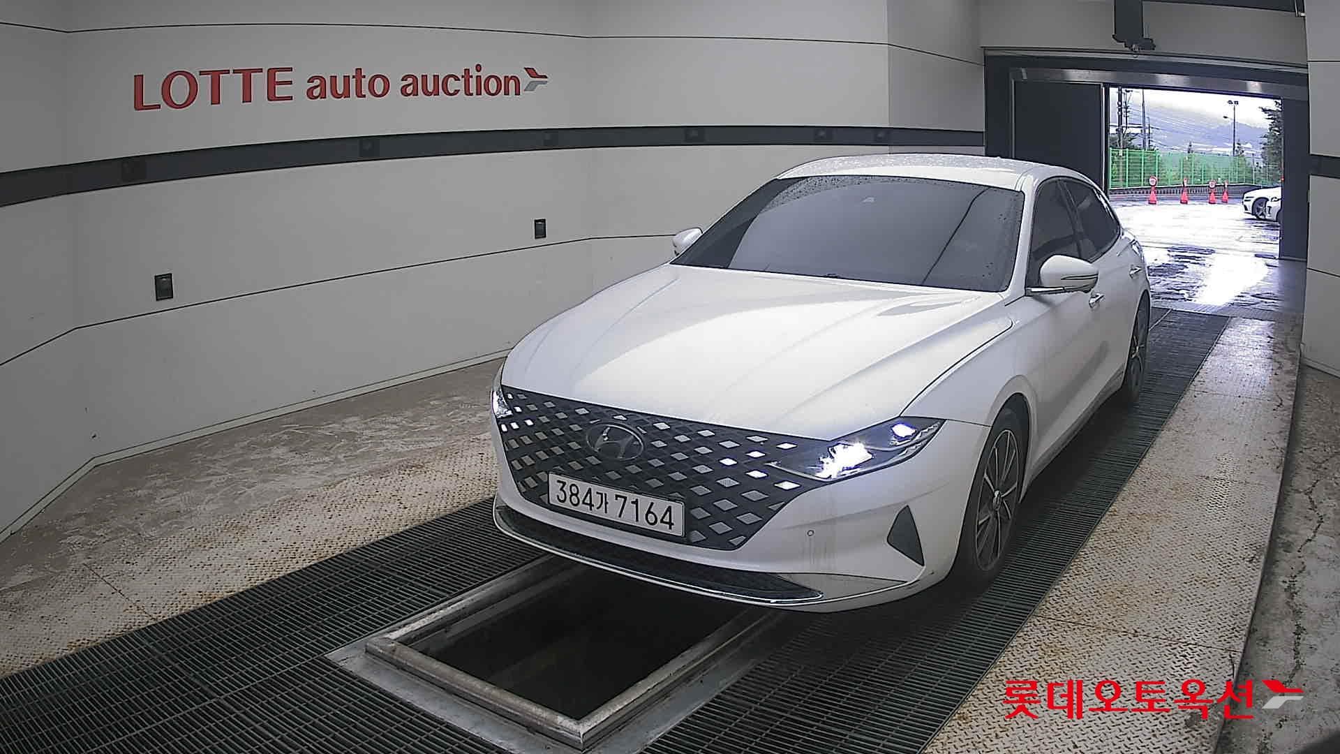 Hyundai - Grandeur | THE NEW (G) 2.5 2