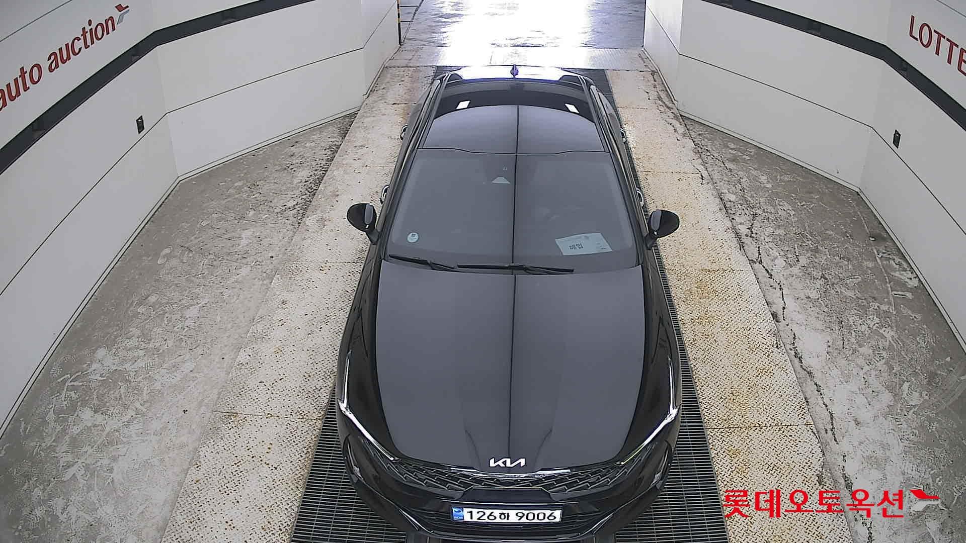Kia - K5 | INTERACTIVE (G) 2.0 Prestige 25
