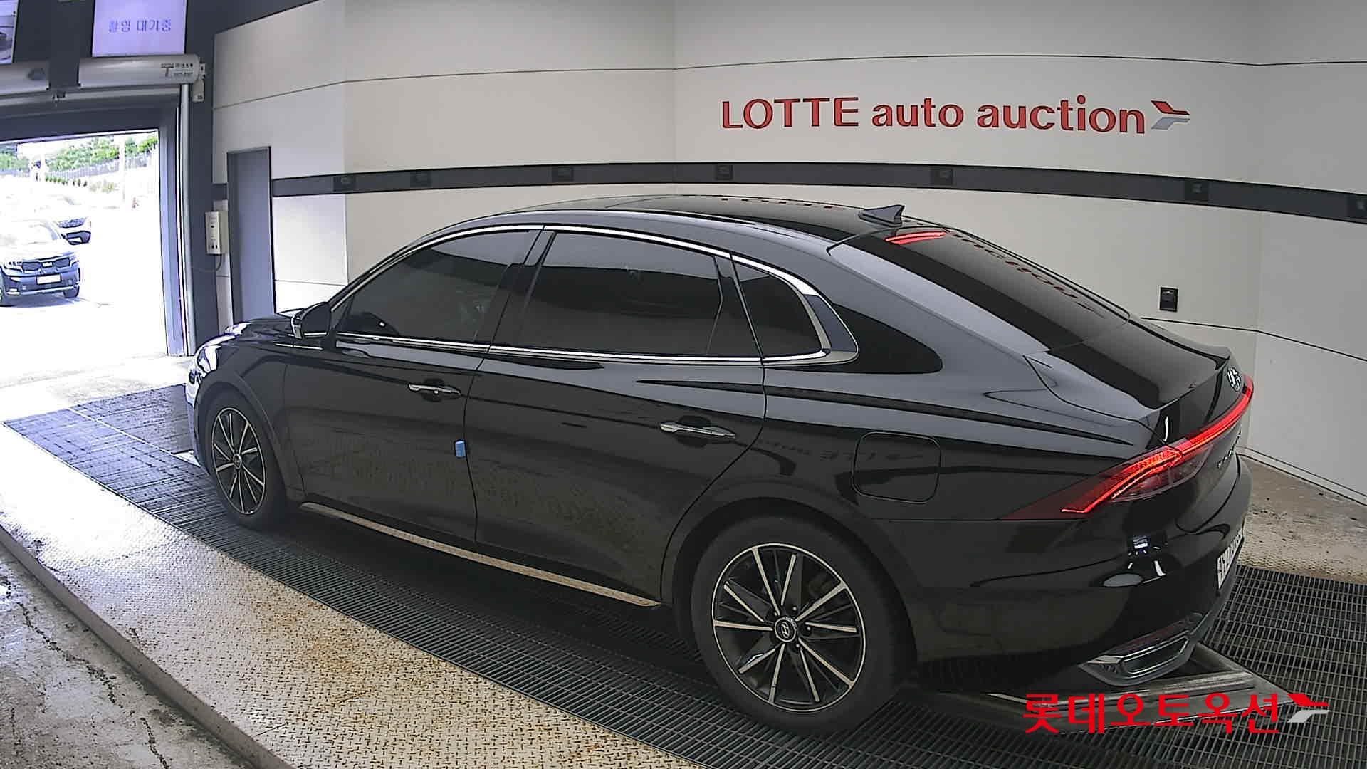 Hyundai - Грандер | THE NEW (G) 2.5 8