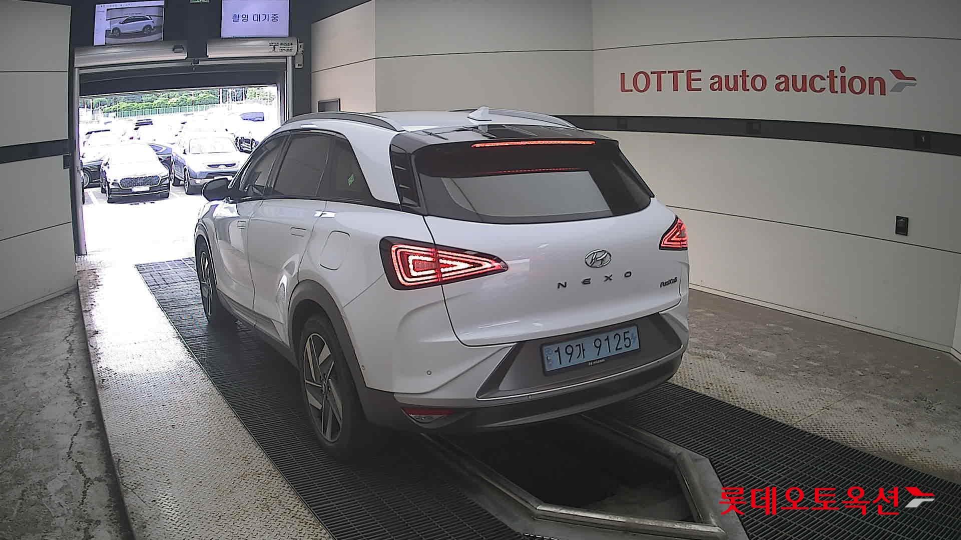 Hyundai - Nexo | (S) PREMIUM 9