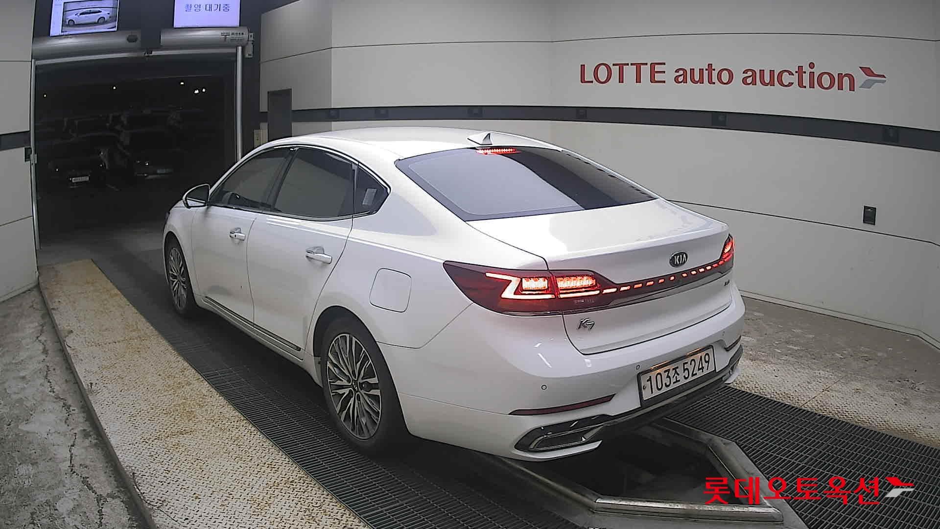 Kia - K7 | PREMIER (G) 3.0 Noblesse 10