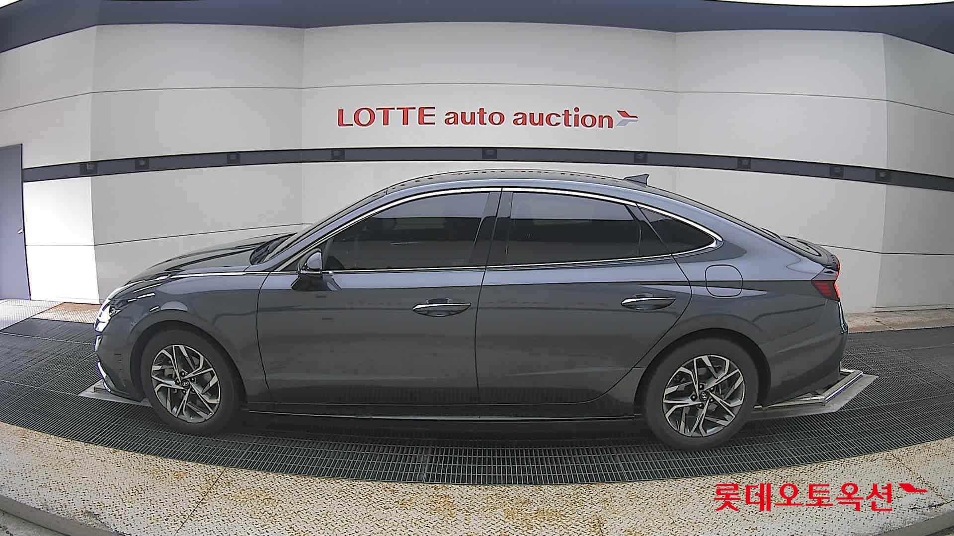 Hyundai - Sonata | DN8 (G) 2.0 Modern 6