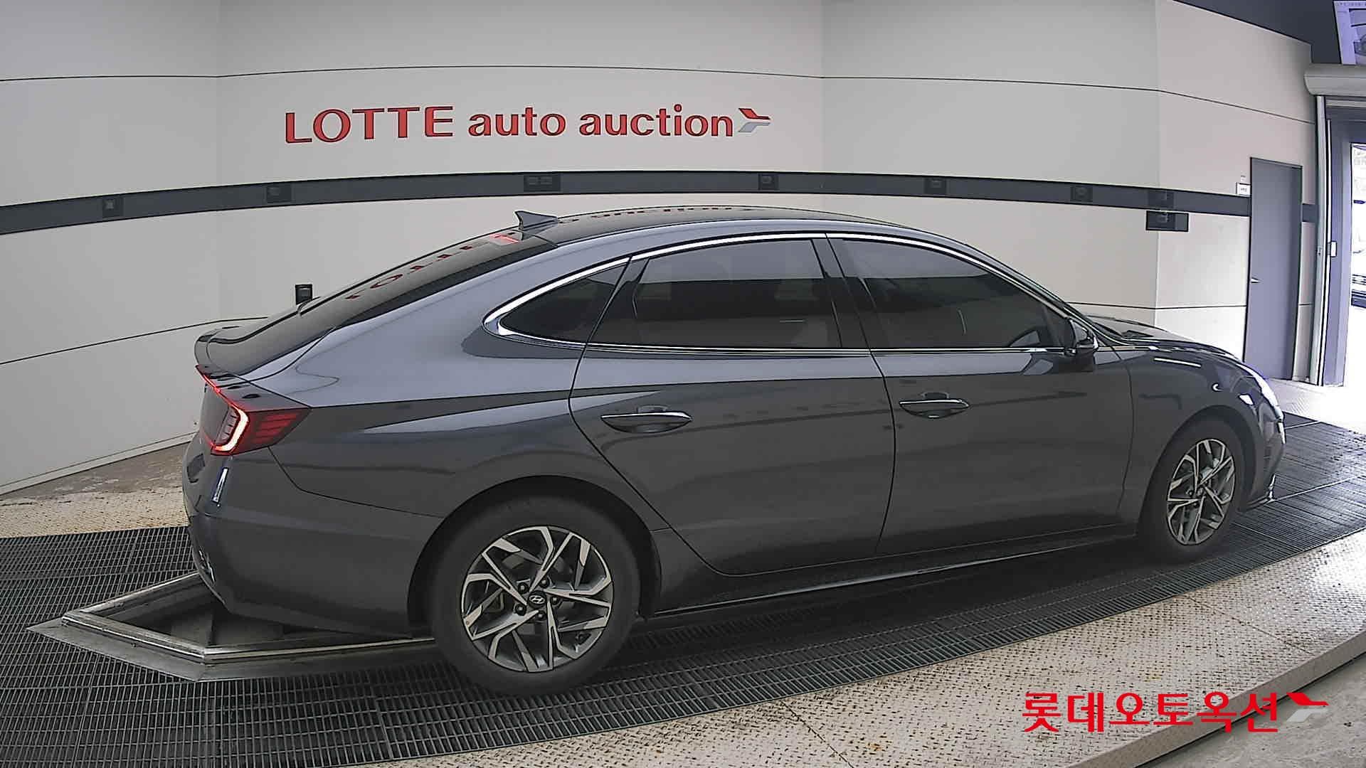 Hyundai - Sonata | DN8 (G) 2.0 Modern 15