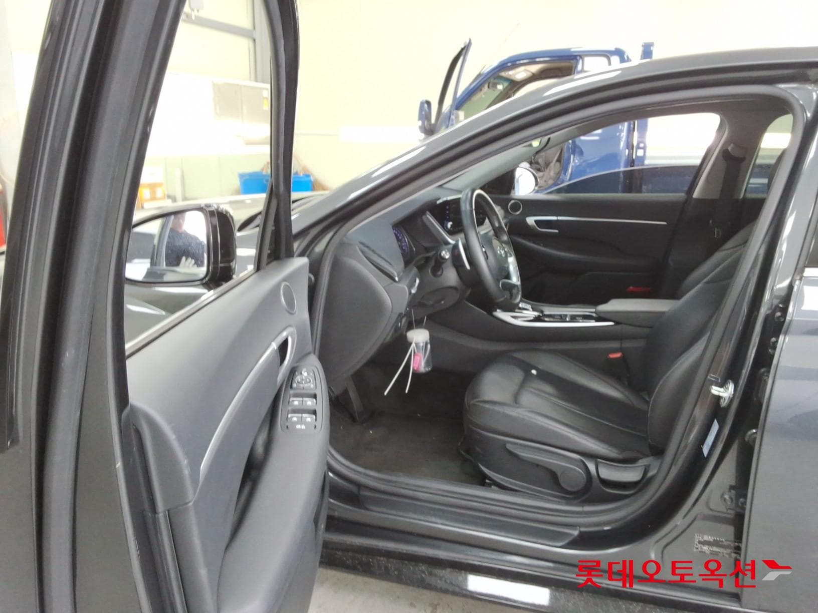 Hyundai - Sonata | DN8 (G) 2.0 Modern 36