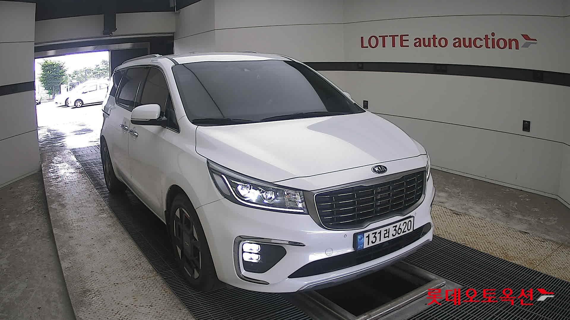 Kia - Carnival | THE NEW (D) 2.2 Noblesse 9Seater 20