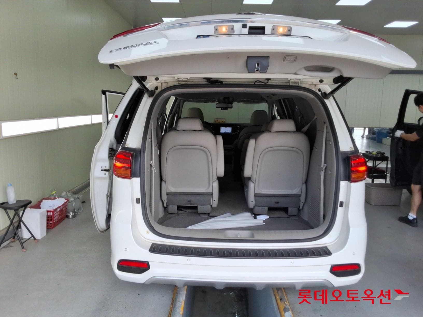 Kia - Carnival | THE NEW (D) 2.2 Noblesse 9Seater 36