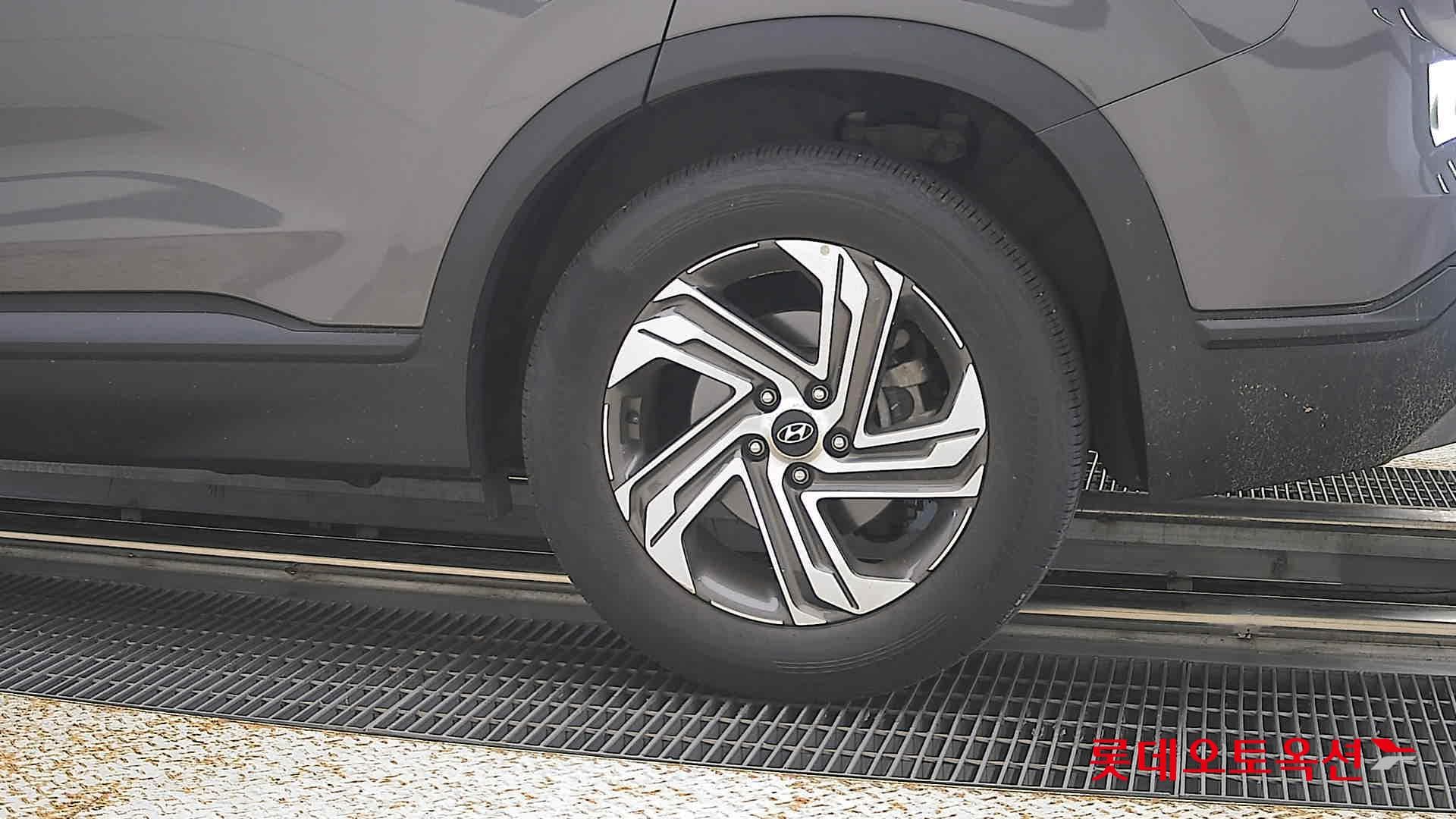 هيونداي - سانتافي | THE NEW SANTAFE (D) 2.2 Exclusive 5Seater 2WD 22
