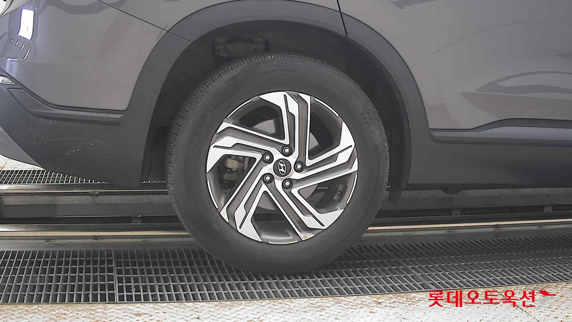 هيونداي - سانتافي | THE NEW SANTAFE (D) 2.2 Exclusive 5Seater 2WD 24