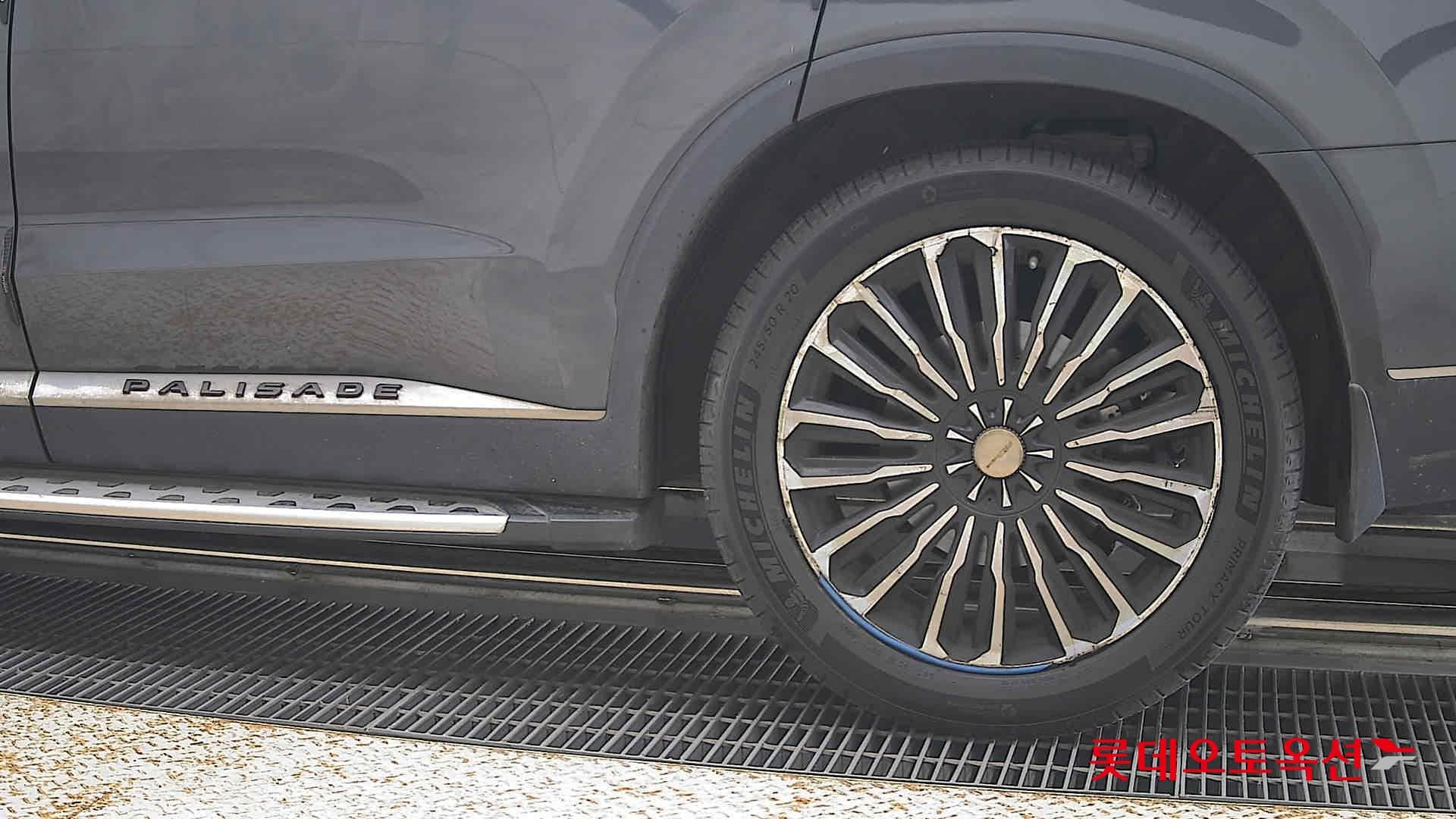 Hyundai - Palisade | (D) 2.2 Prestige 2WD 7 22