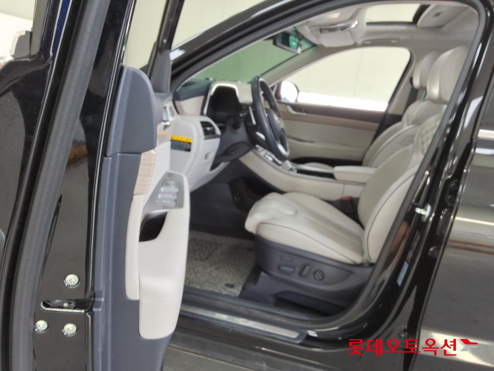 Hyundai - Palisade | (G) 3.8 Prestige 4WD 7 36