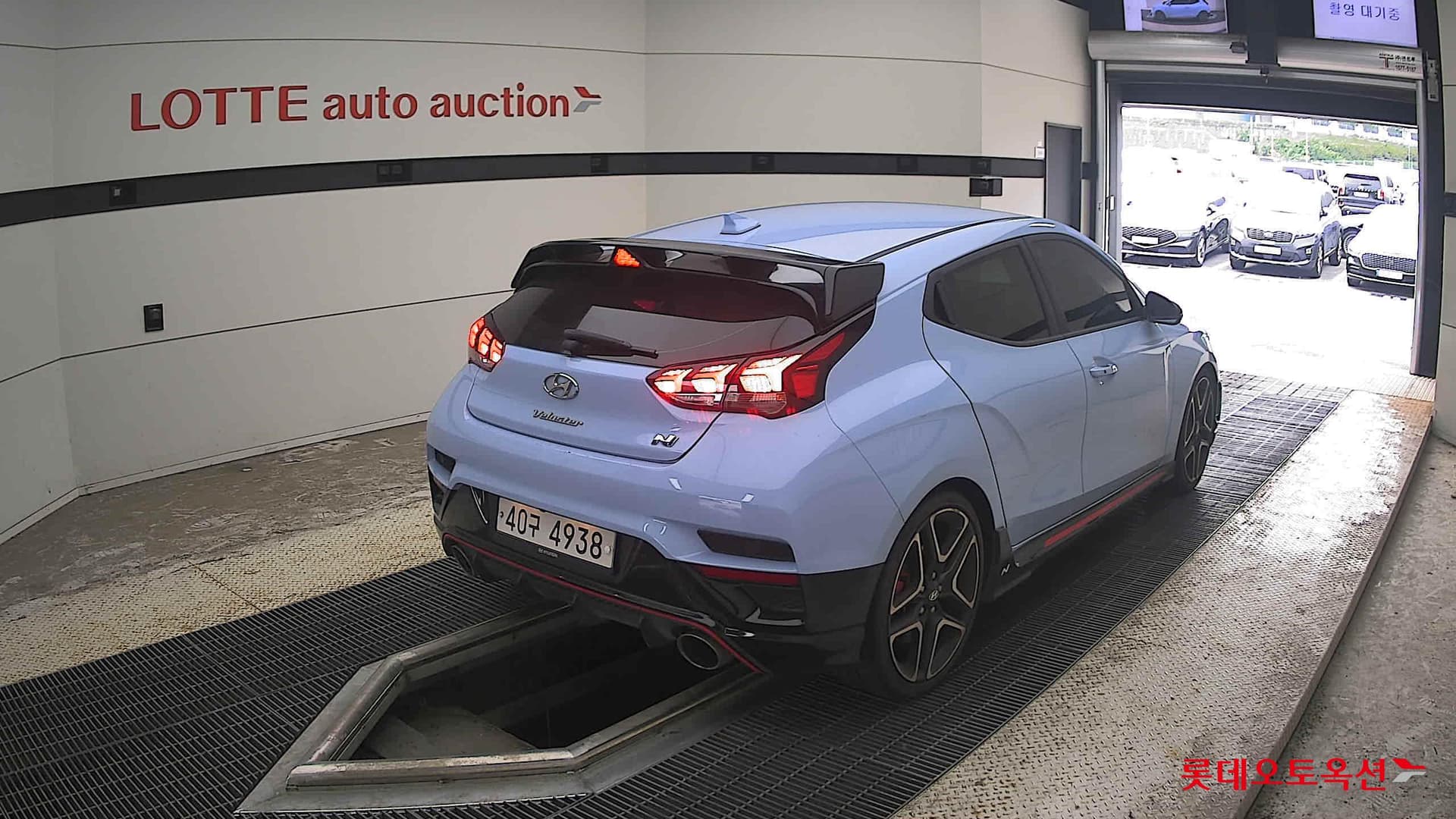 Hyundai - Veloster | THE ALL-NEW (G) 2.0 N 12