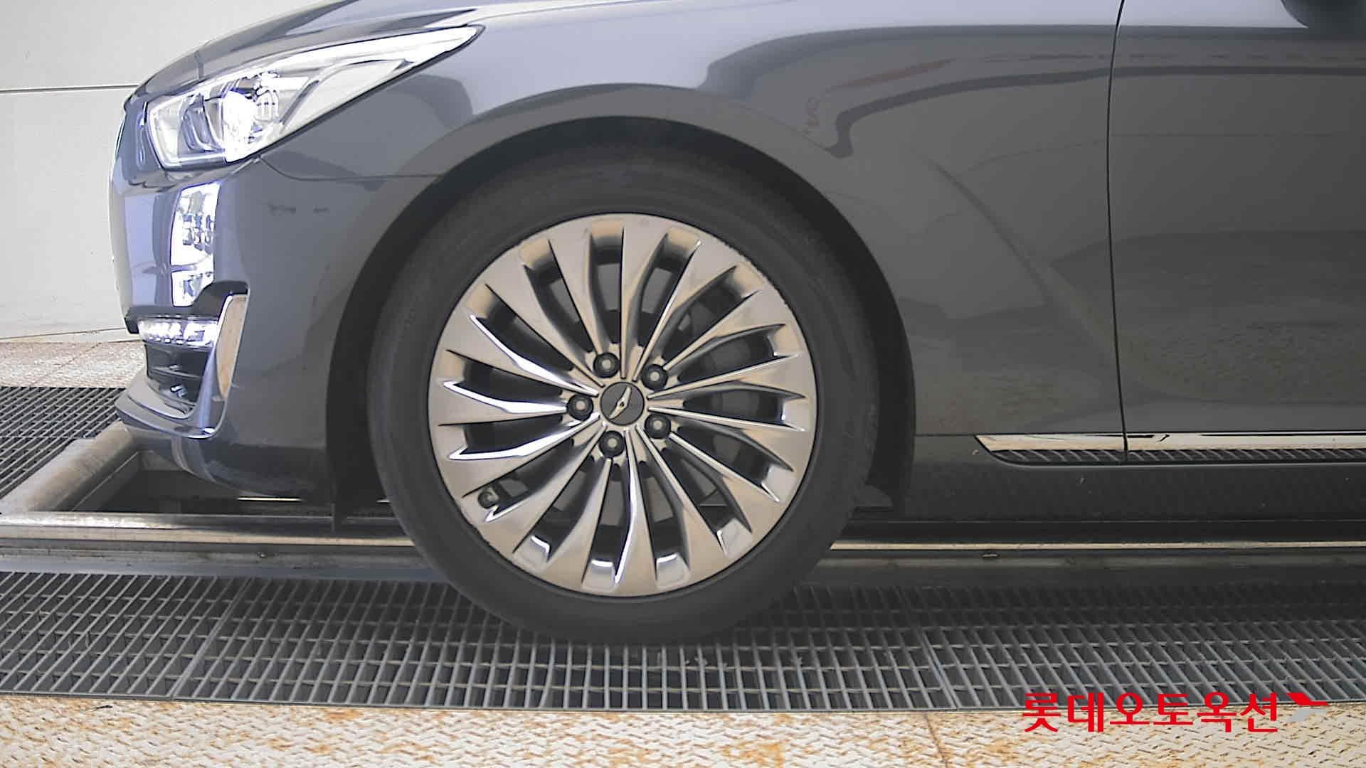 Genesis - EQ900 | (G) 3.8 PREMIUM LUXURY 21