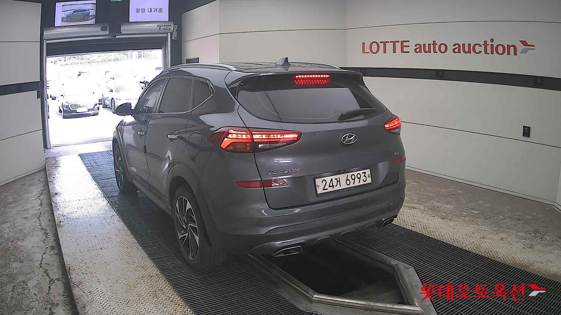 Hyundai - Туссан | (G) 1.6 T Edition 2WD 9