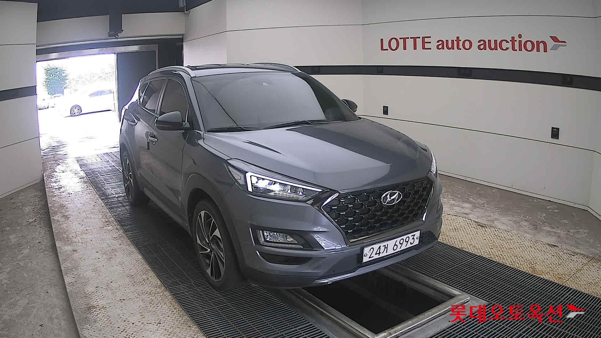 Hyundai - Туссан | (G) 1.6 T Edition 2WD 20