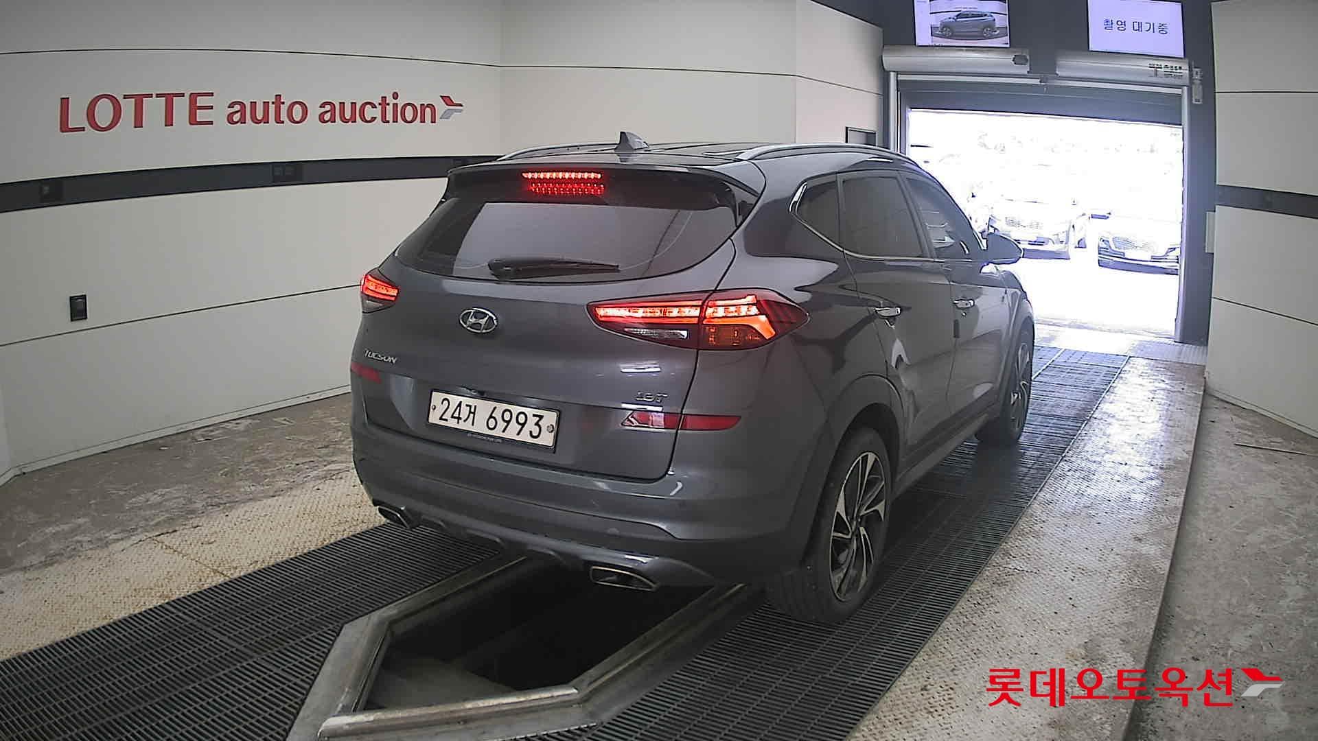 Hyundai - Туссан | (G) 1.6 T Edition 2WD 13