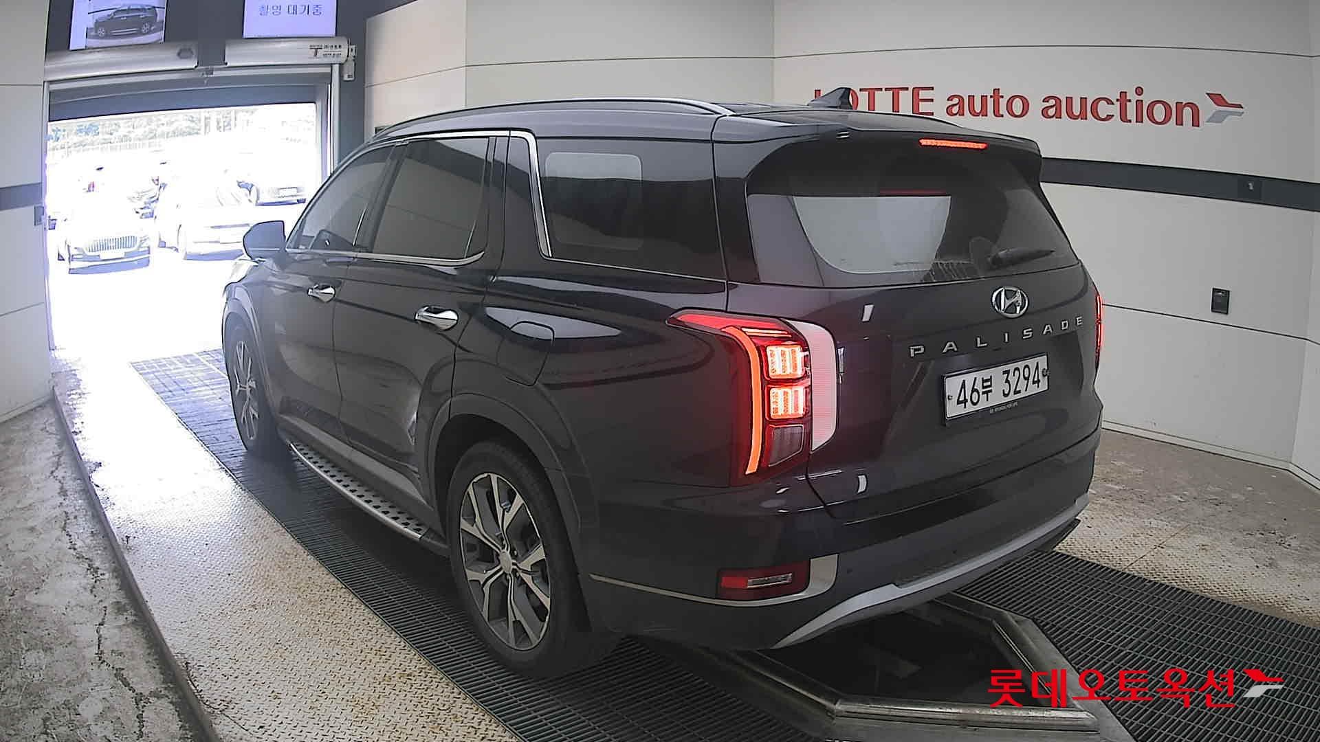 Hyundai - Палисад | (D) 2.2 Prestige 2WD 7 10