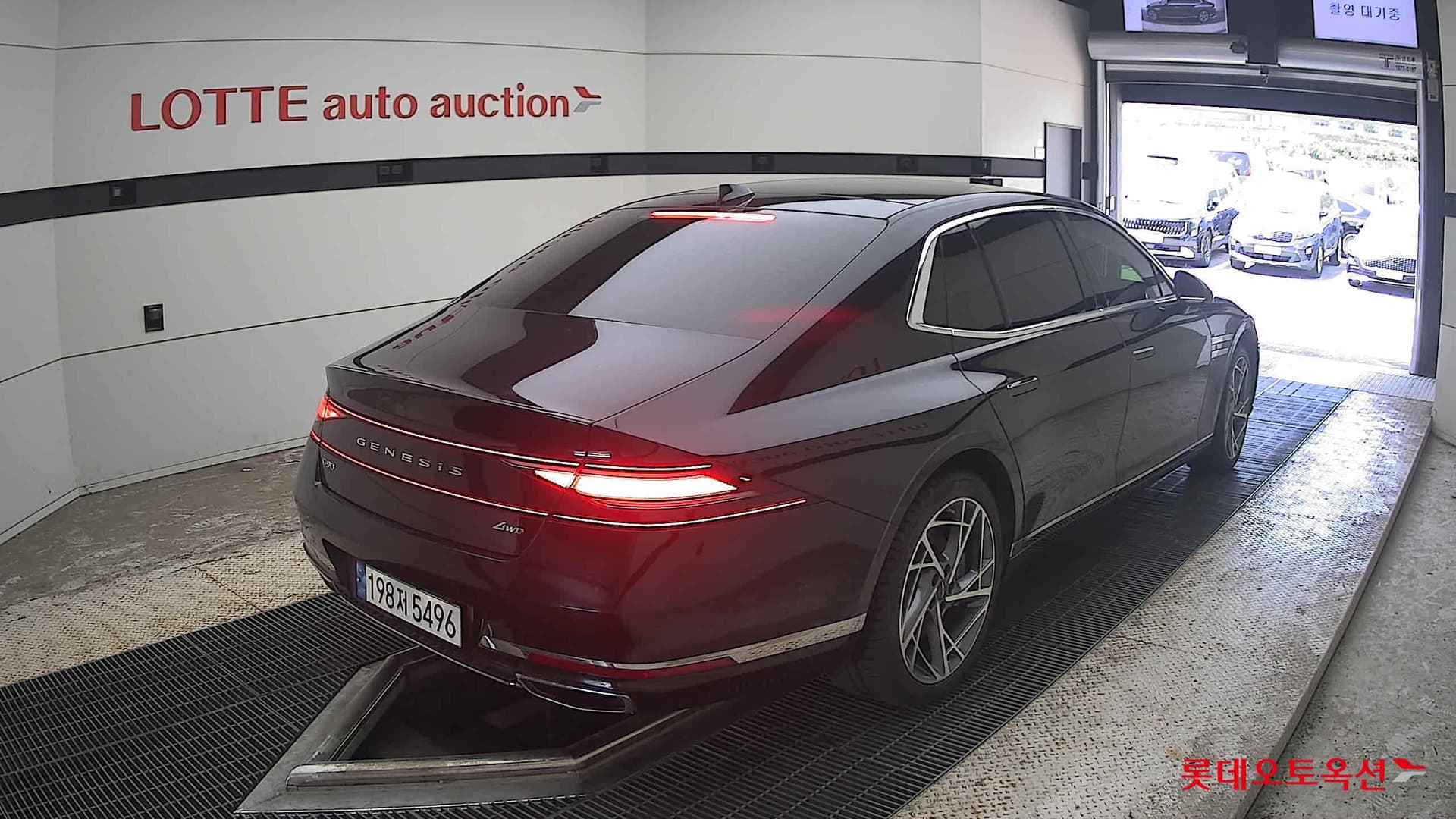 جينيسيس - G90 | (G)3.5T 20"/ 4WD AT 12