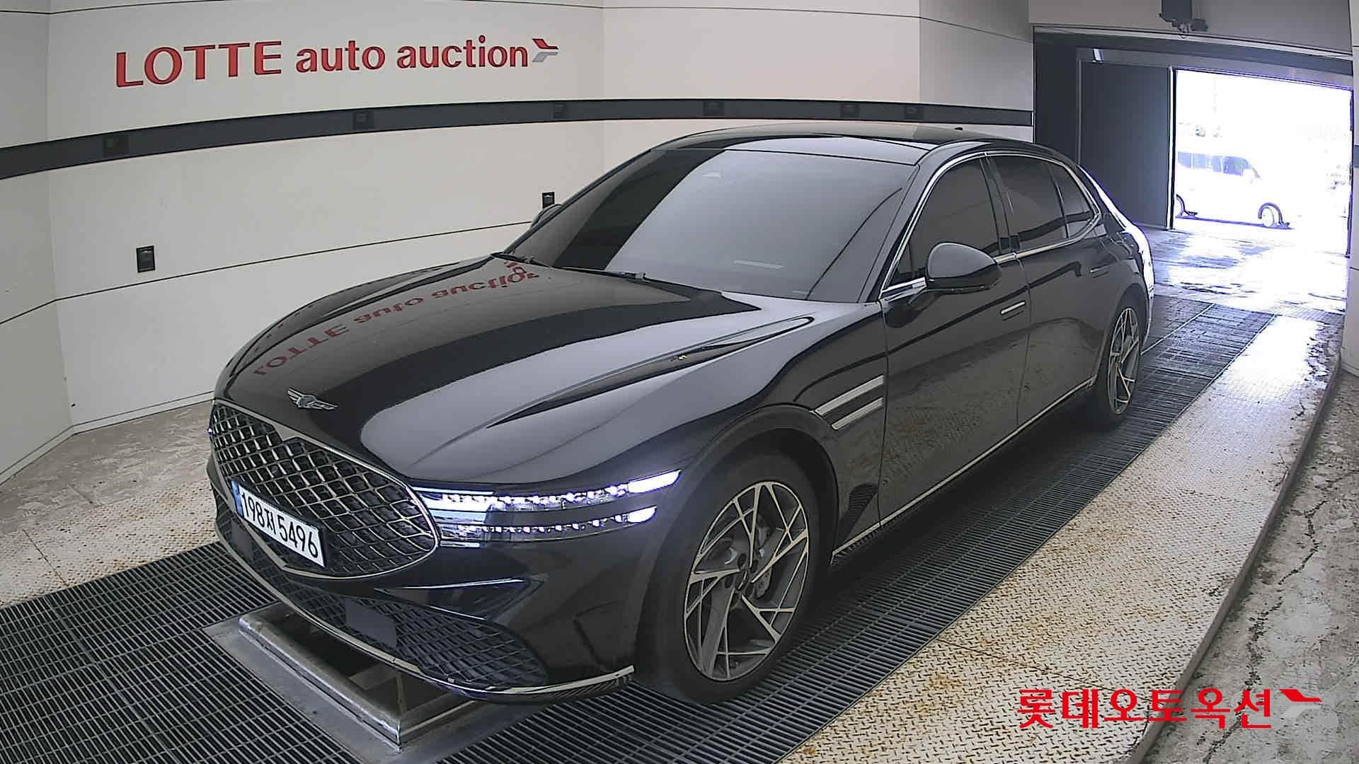 جينيسيس - G90 | (G)3.5T 20"/ 4WD AT 3