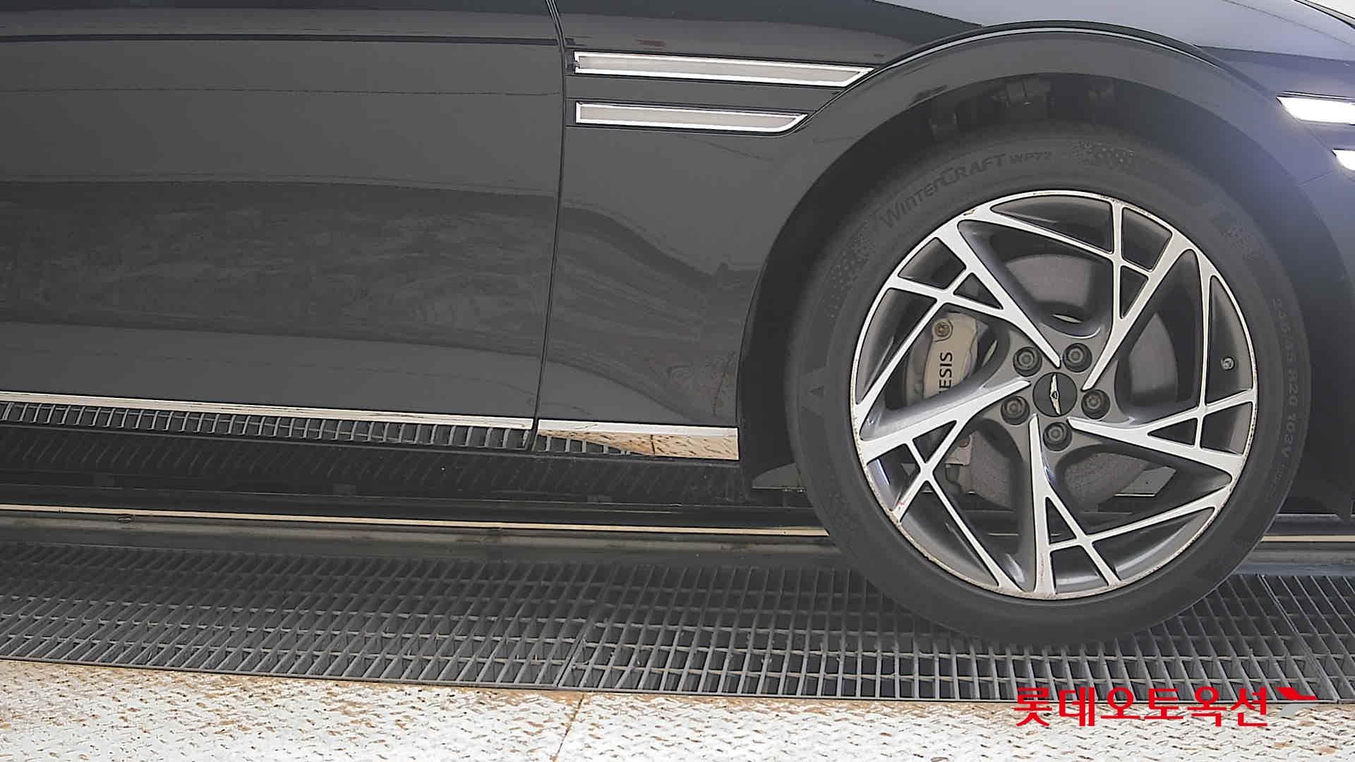 جينيسيس - G90 | (G)3.5T 20"/ 4WD AT 23