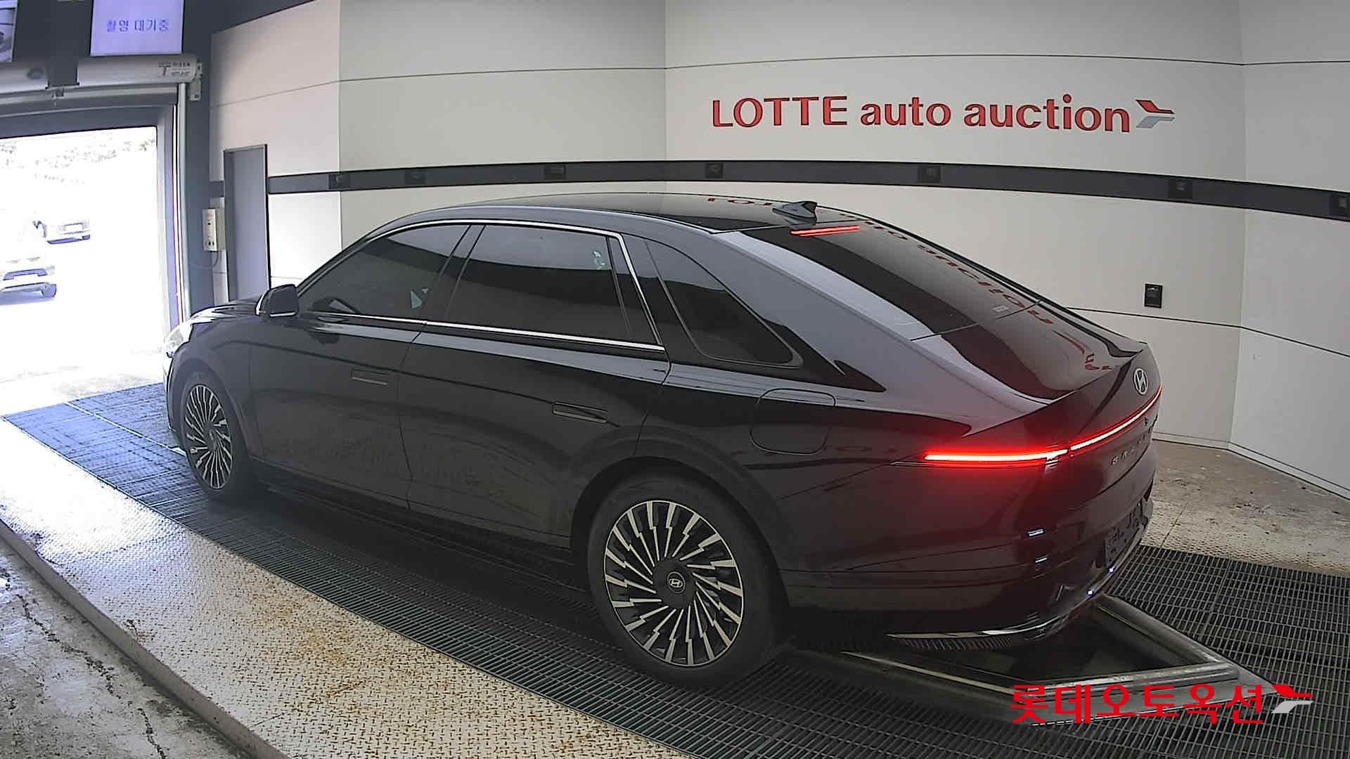 Hyundai - Grandeur | GN7 (G)3.5 4WD AT 8