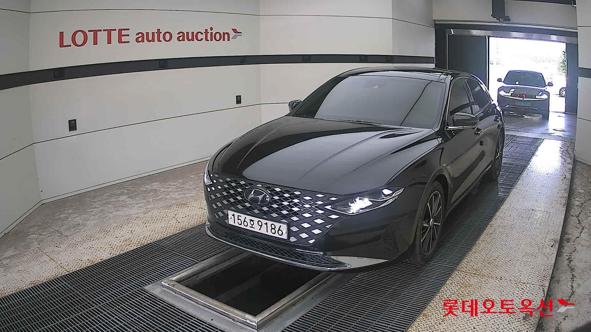 Hyundai - Grandeur | THE NEW (G) 3.3 2