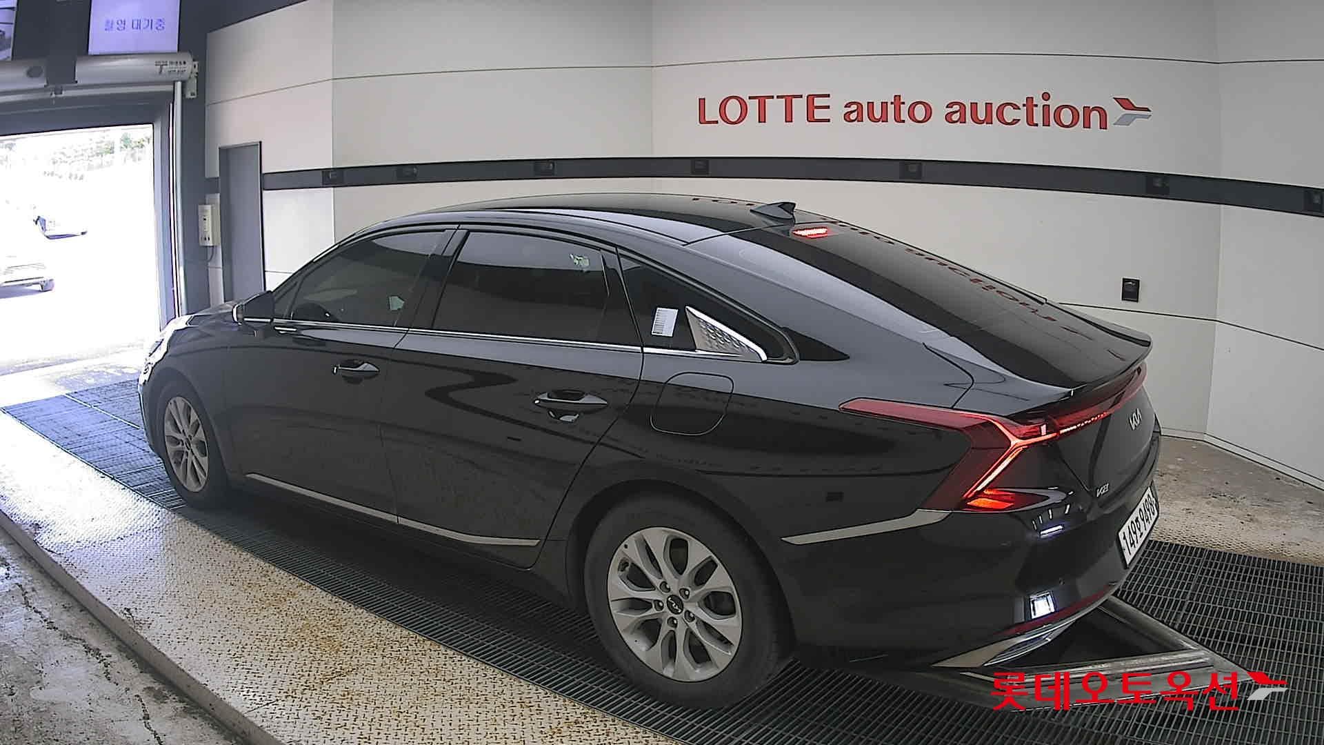 Kia - K8 | (G) 2.5 Noblesse 8