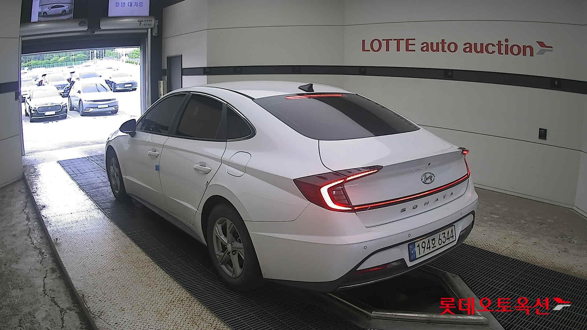 Hyundai - Соната | DN8 (L) 2.0 Style 10