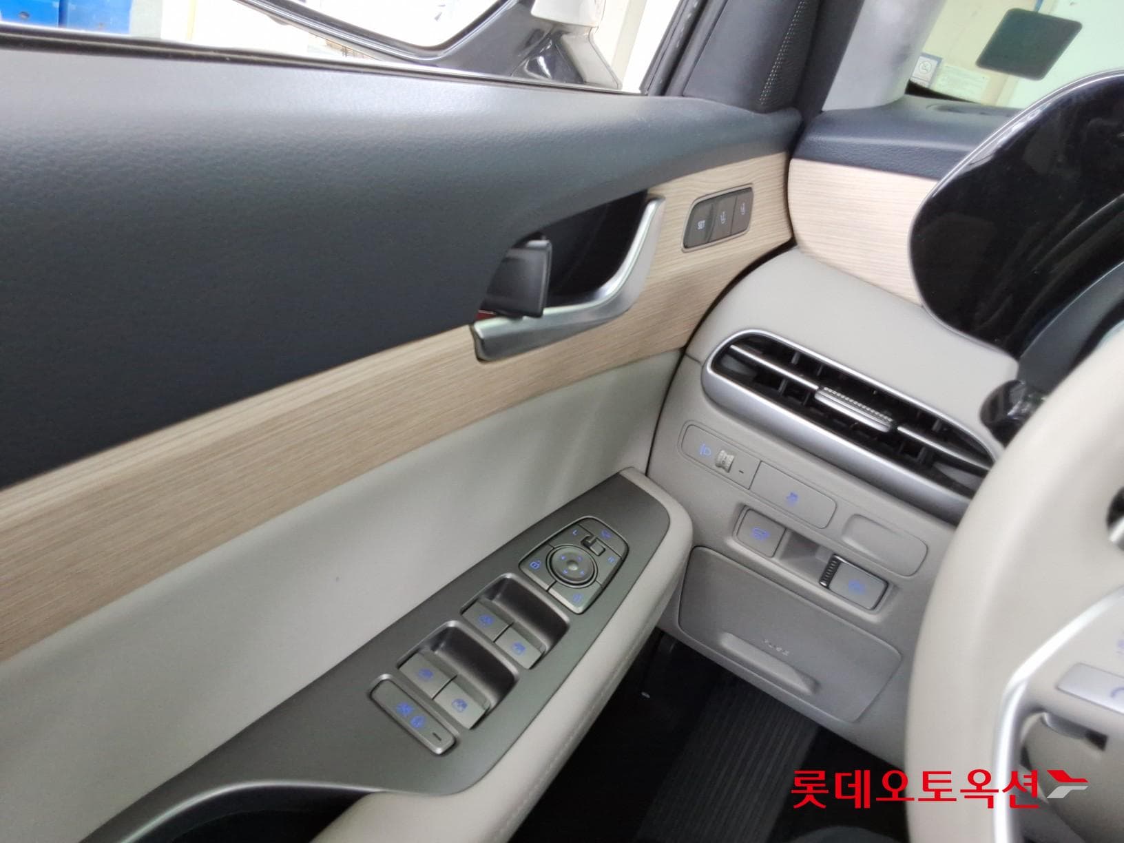 Hyundai - Palisade | (D)2.2 Prestige 7 2WD AT 28