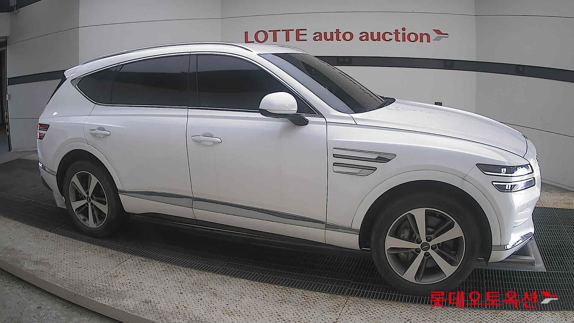 Genesis - GV80 | (G) 3.5T 4WD 5Seater 17