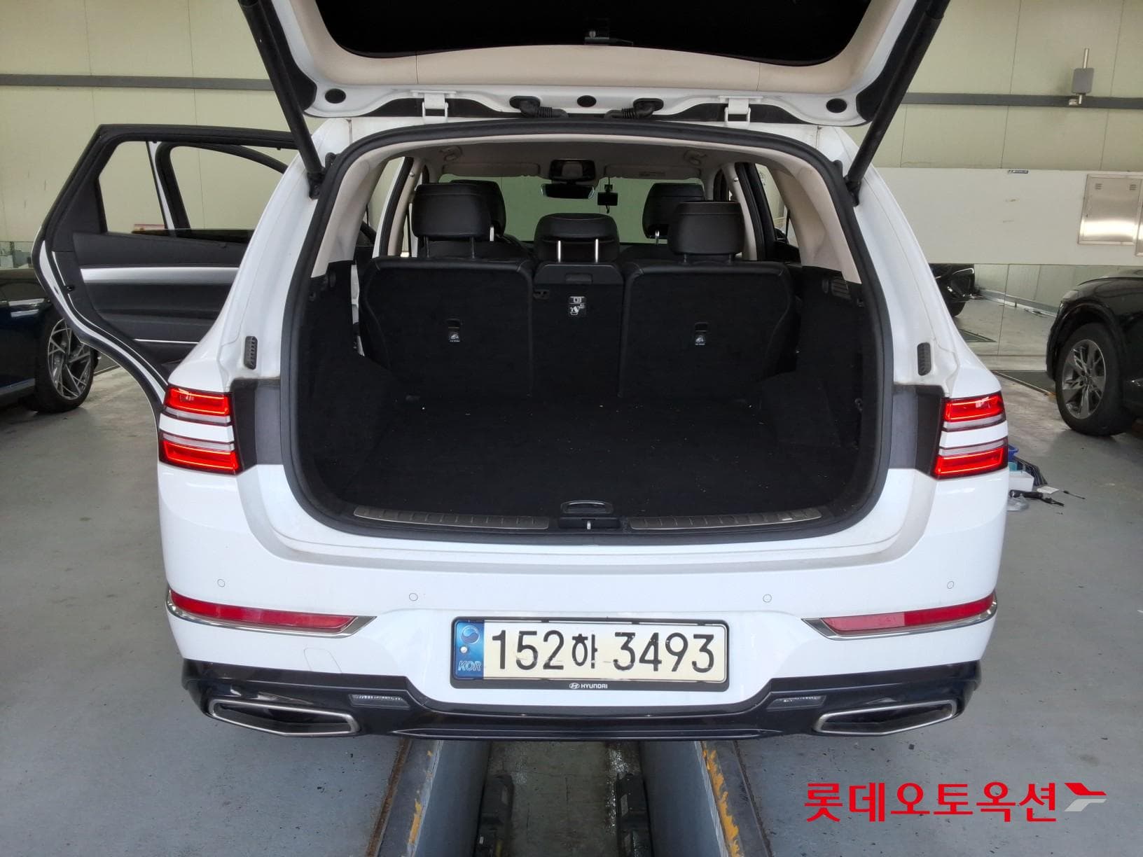 Genesis - GV80 | (G) 3.5T 4WD 5Seater 38