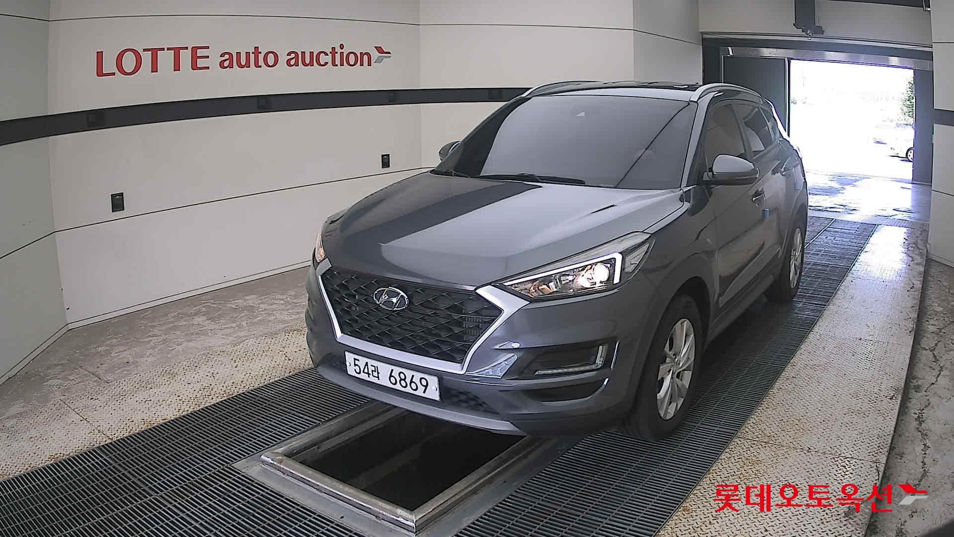 Hyundai - Tucson | (D) 2.0 Modern 2WD 2
