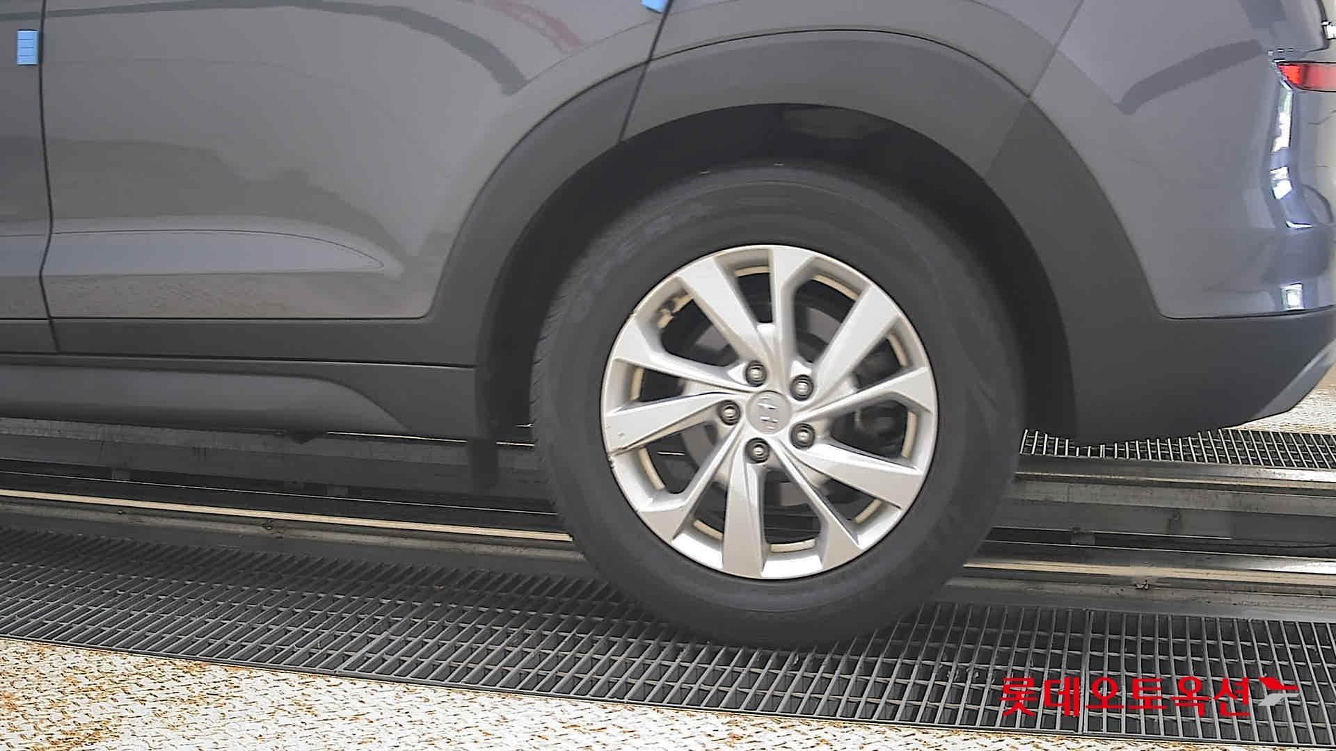 Hyundai - Tucson | (D) 2.0 Modern 2WD 22