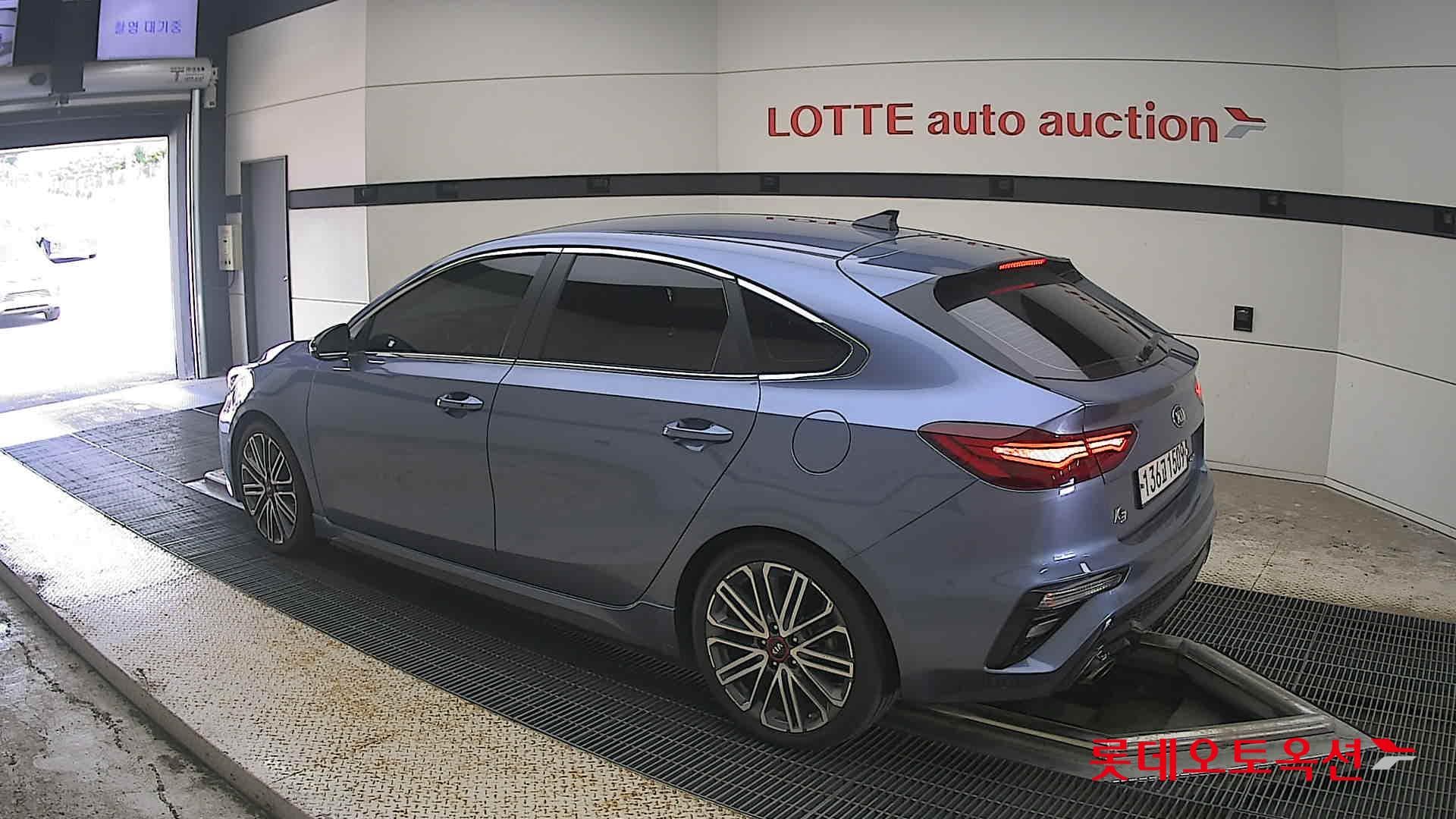 Kia - K3 | (G) 1.6 5 GT PLUS 8