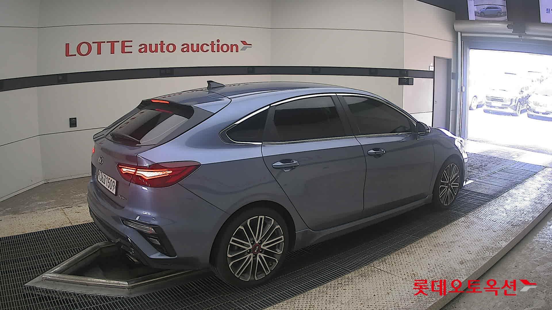 Kia - K3 | (G) 1.6 5 GT PLUS 14