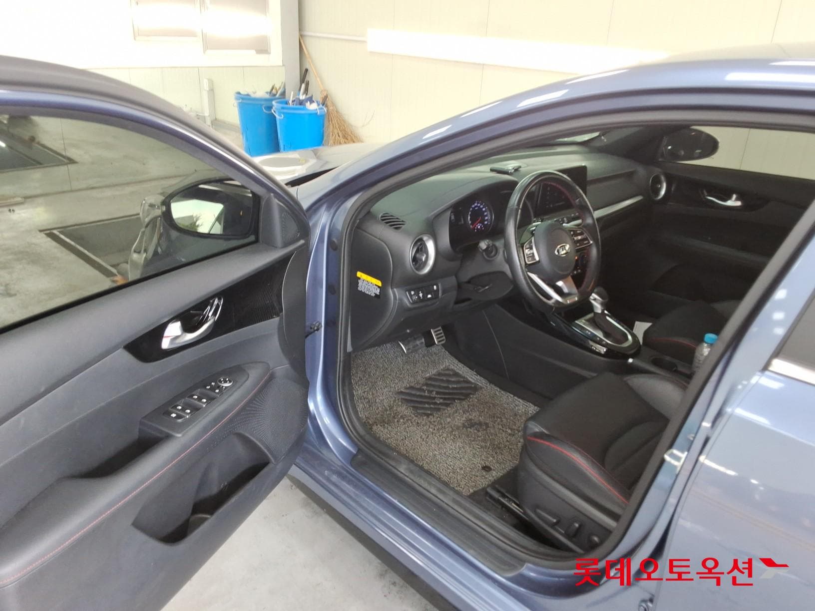 Kia - K3 | (G) 1.6 5 GT PLUS 34