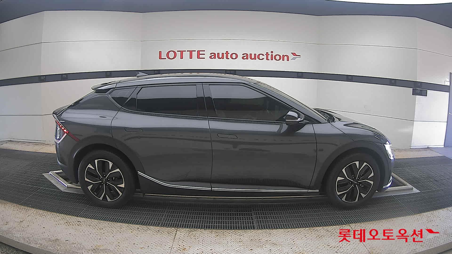 Kia - EV6 | (E) Long Range 2WD 16