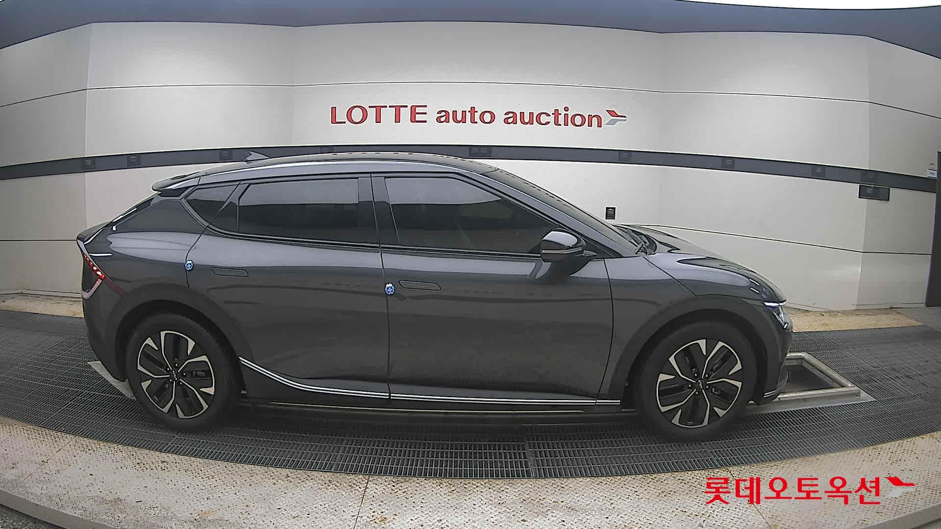 Kia - EV6 | (E) Long Range 2WD 16