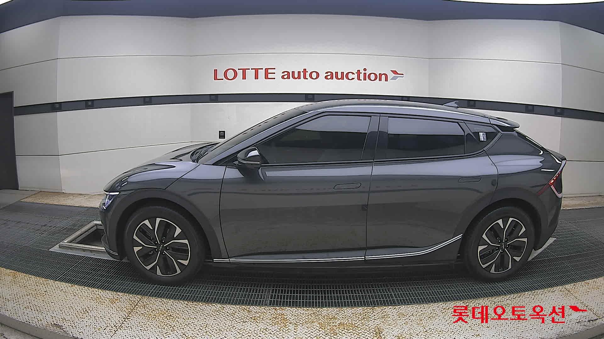 Kia - EV6 | (E) Long Range 2WD 6