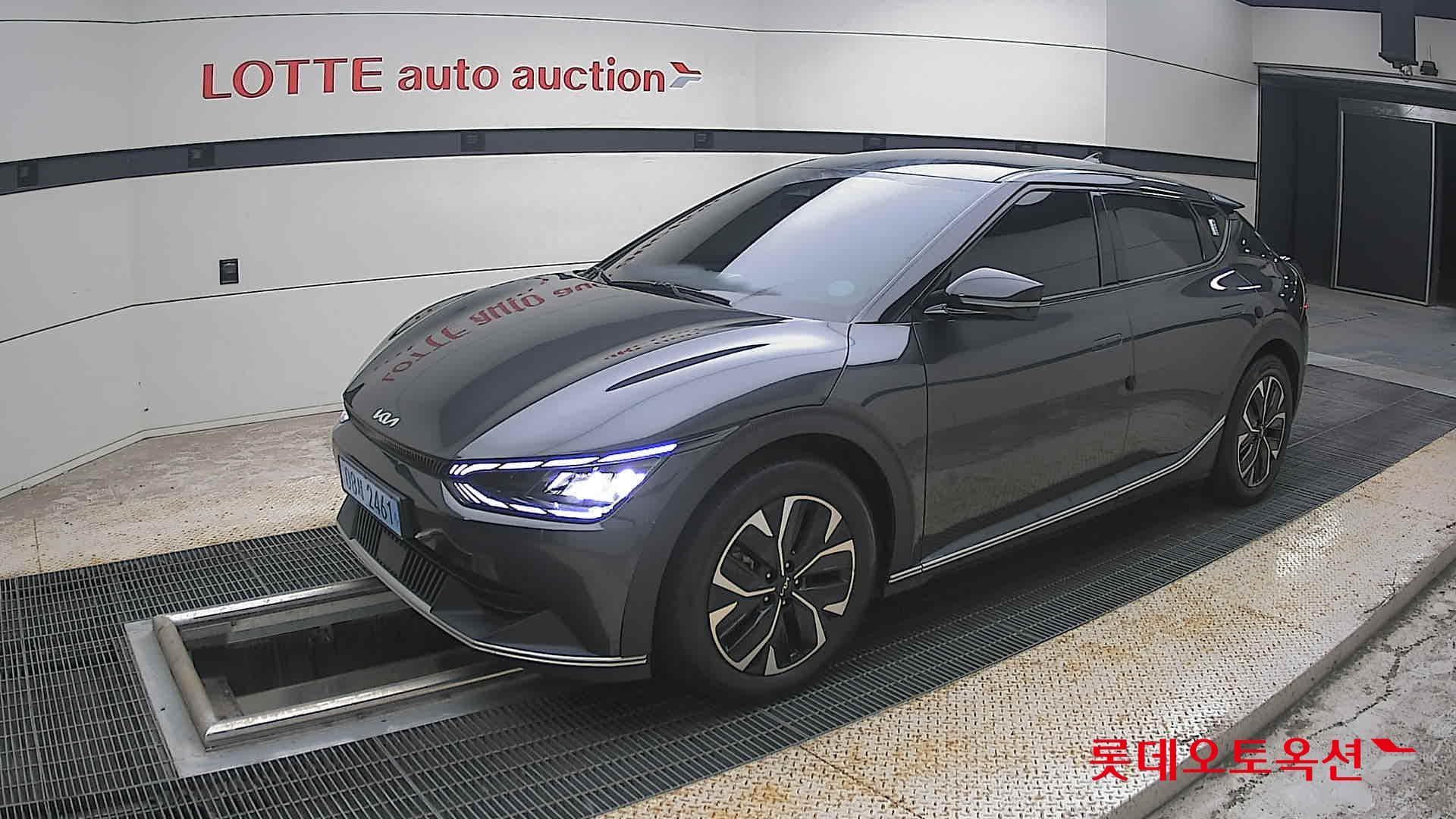 Kia - EV6 | (E) Long Range 2WD 4