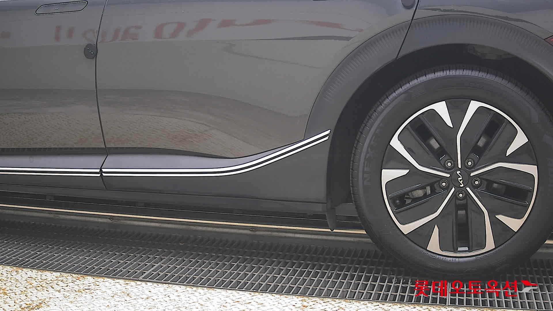 Kia - EV6 | (E) Long Range 2WD 22