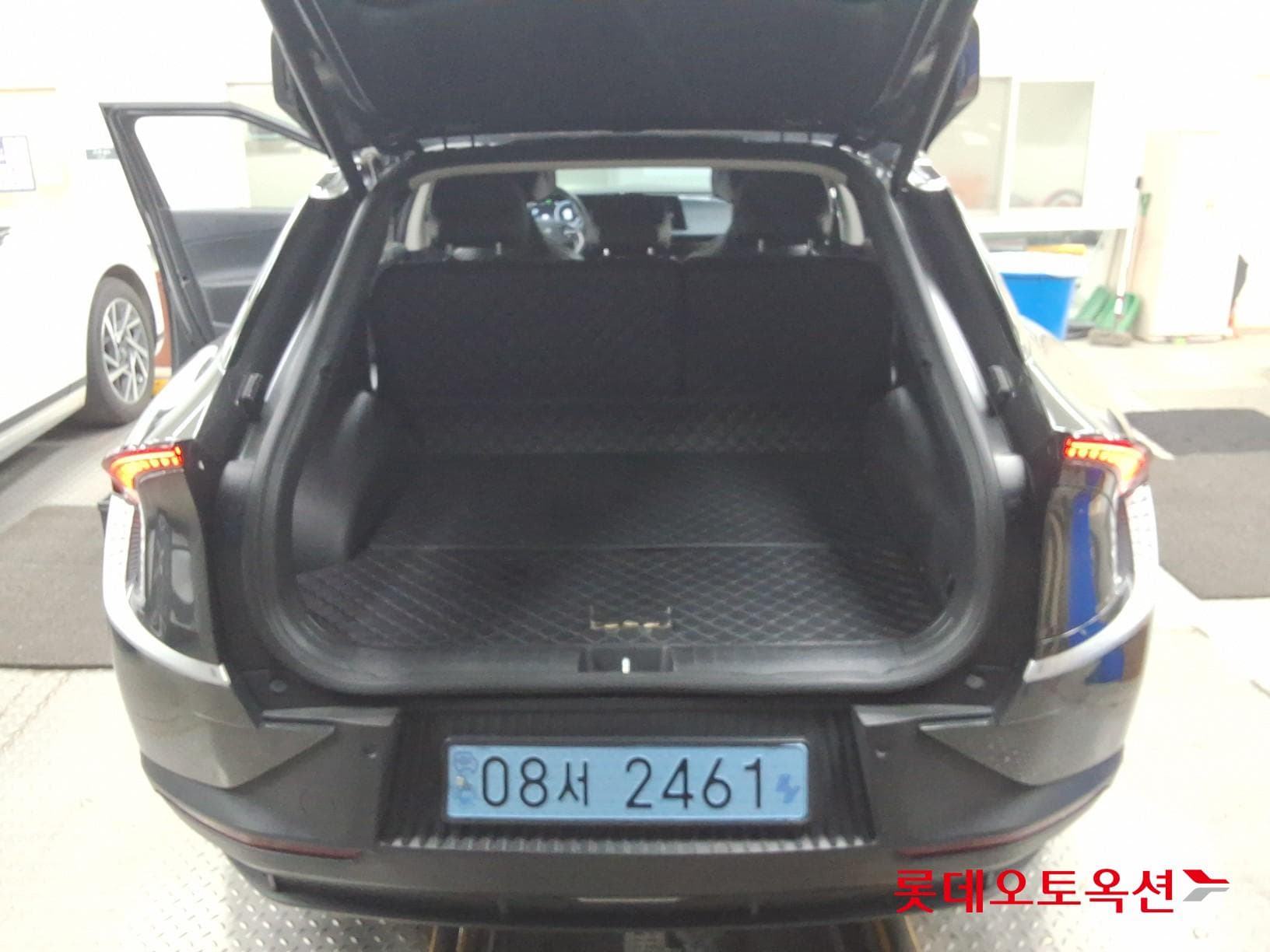 Kia - EV6 | (E) Long Range 2WD 38
