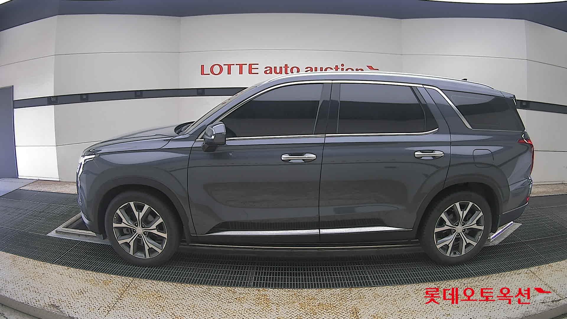 Hyundai - Палисад | (D) 2.2 Exclusive 2WD 7 6