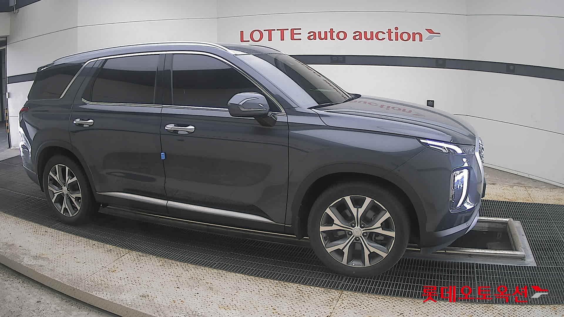 Hyundai - Палисад | (D) 2.2 Exclusive 2WD 7 17