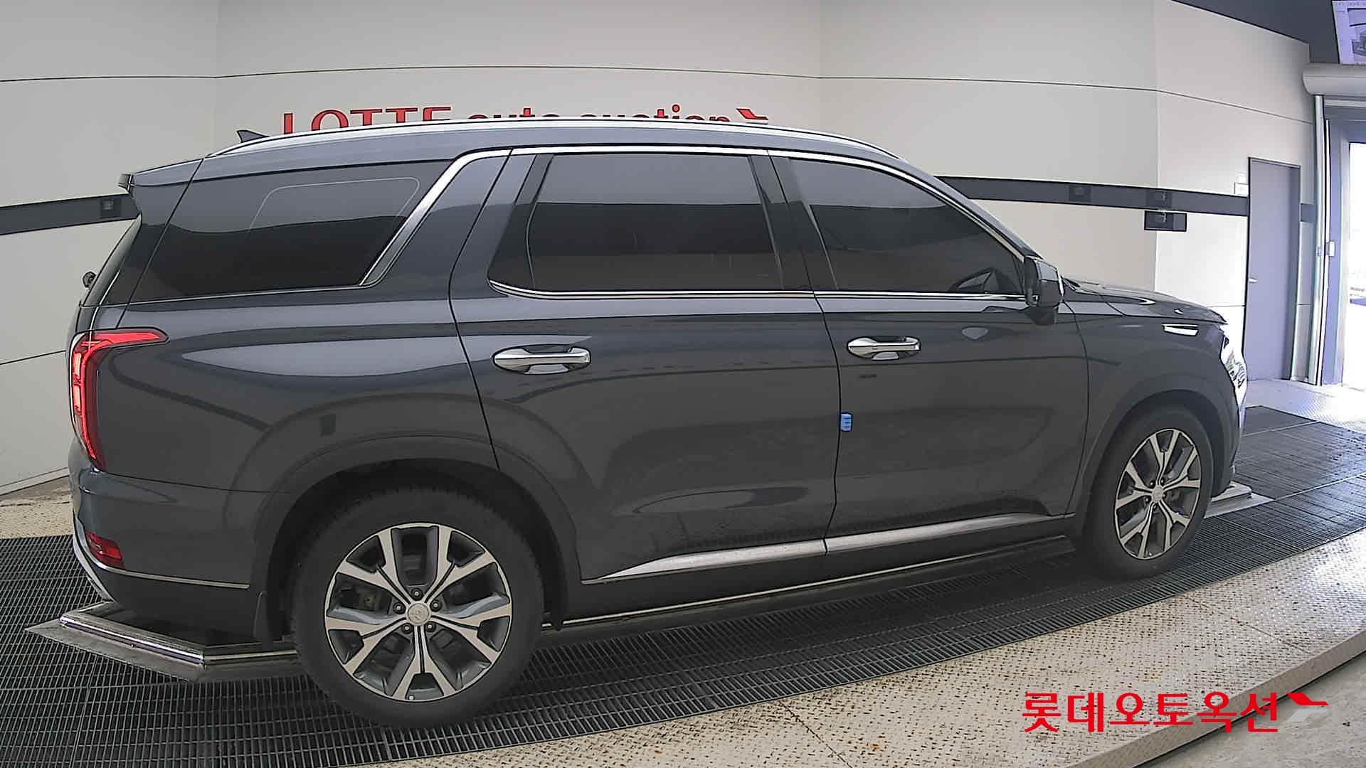 Hyundai - Палисад | (D) 2.2 Exclusive 2WD 7 15