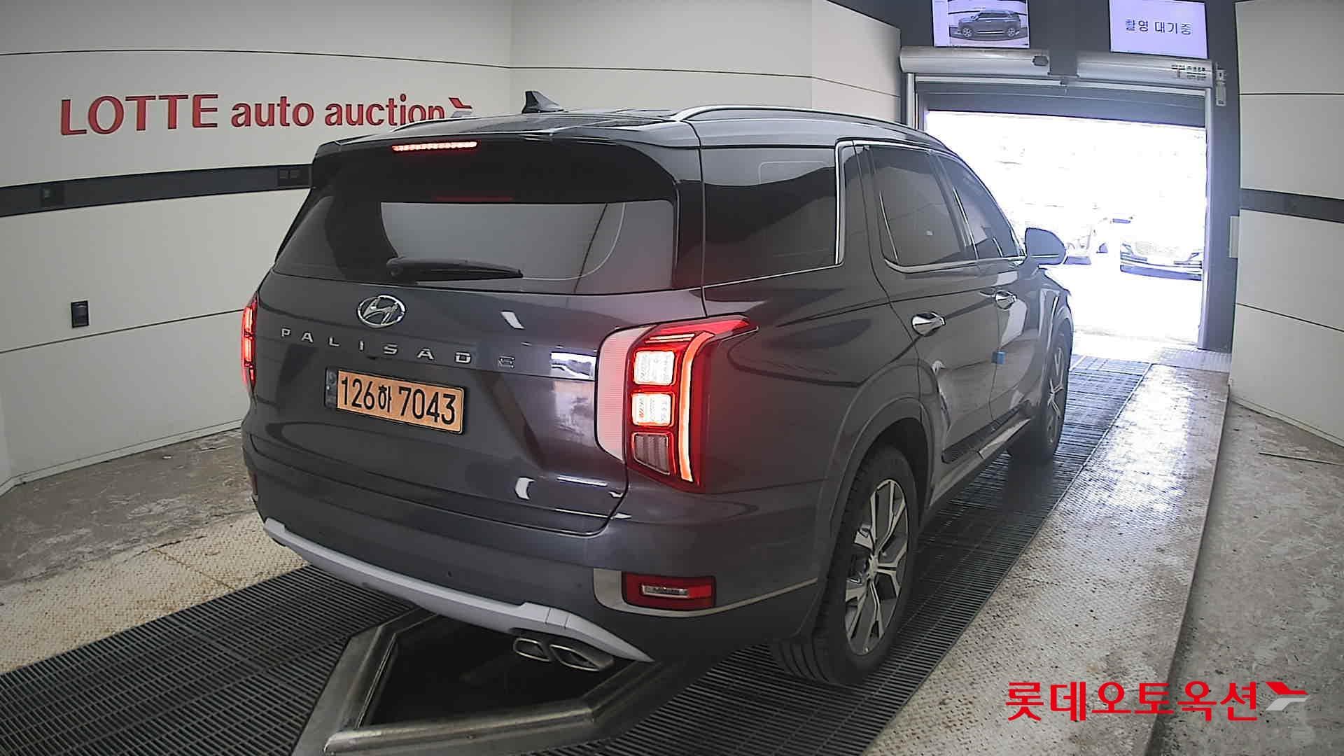 Hyundai - Палисад | (D) 2.2 Exclusive 2WD 7 13