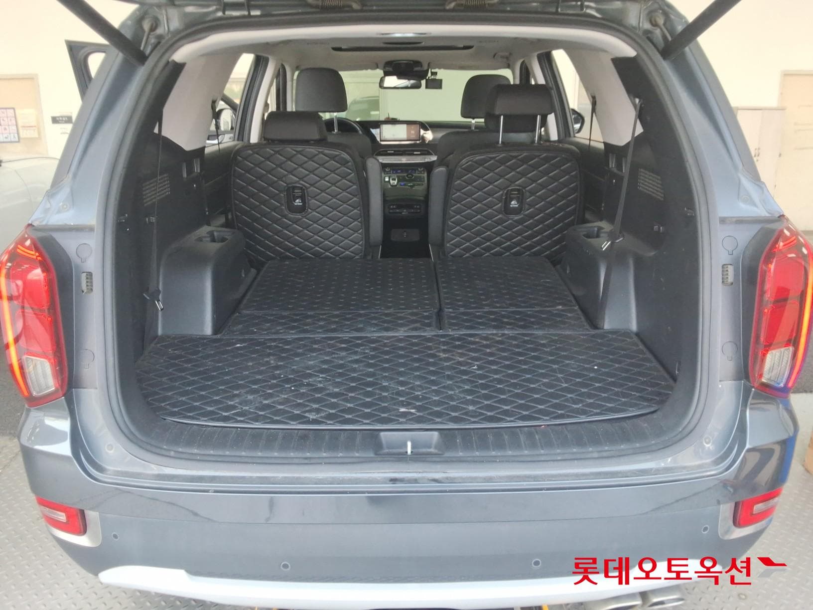 Hyundai - Палисад | (D) 2.2 Exclusive 2WD 7 38