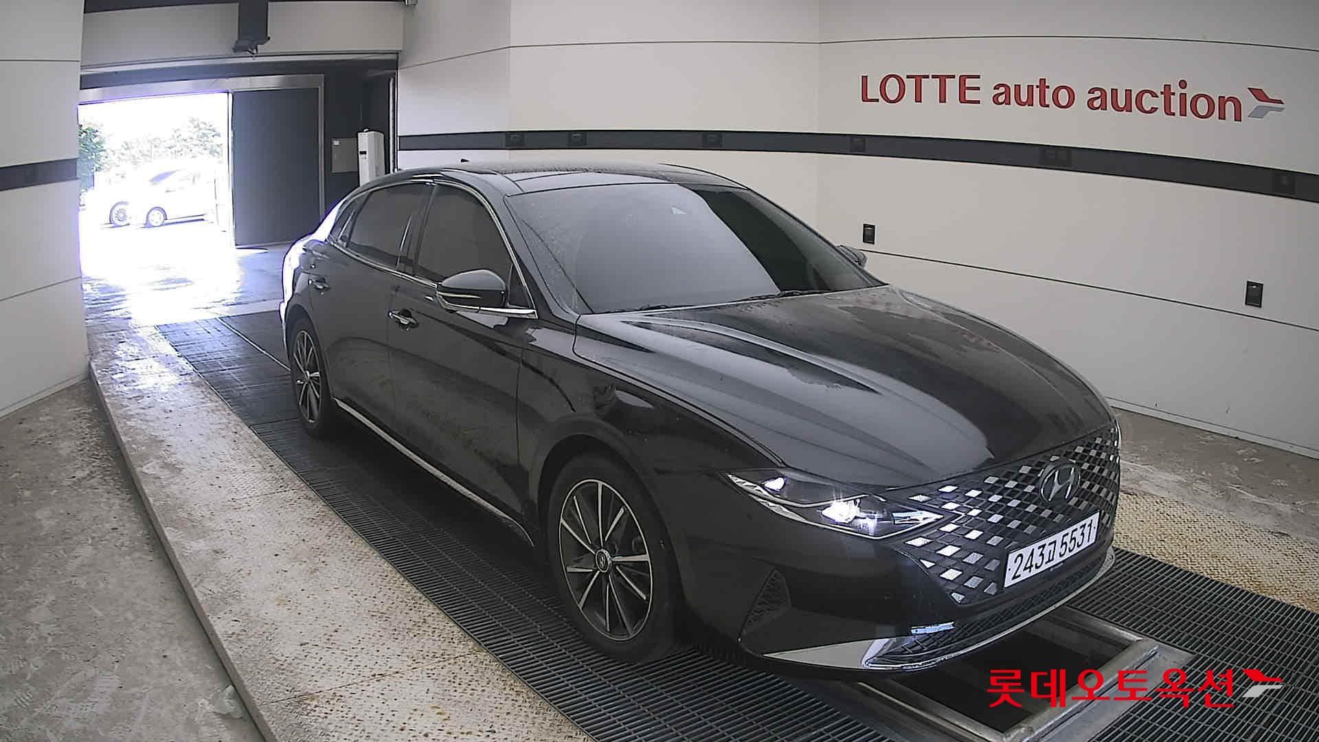 Hyundai - Grandeur | THE NEW (G) 2.5 19
