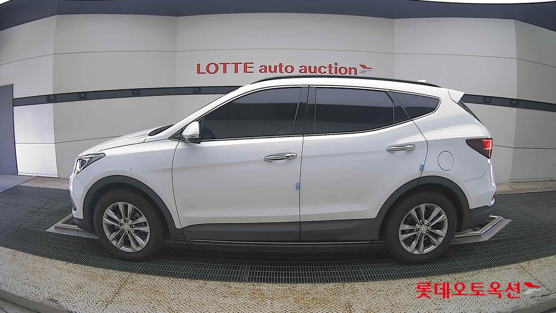 Hyundai - Santa Fe | ALL NEW SANTAFE (D) 2.0 2WD VALUEPLUS 5 6