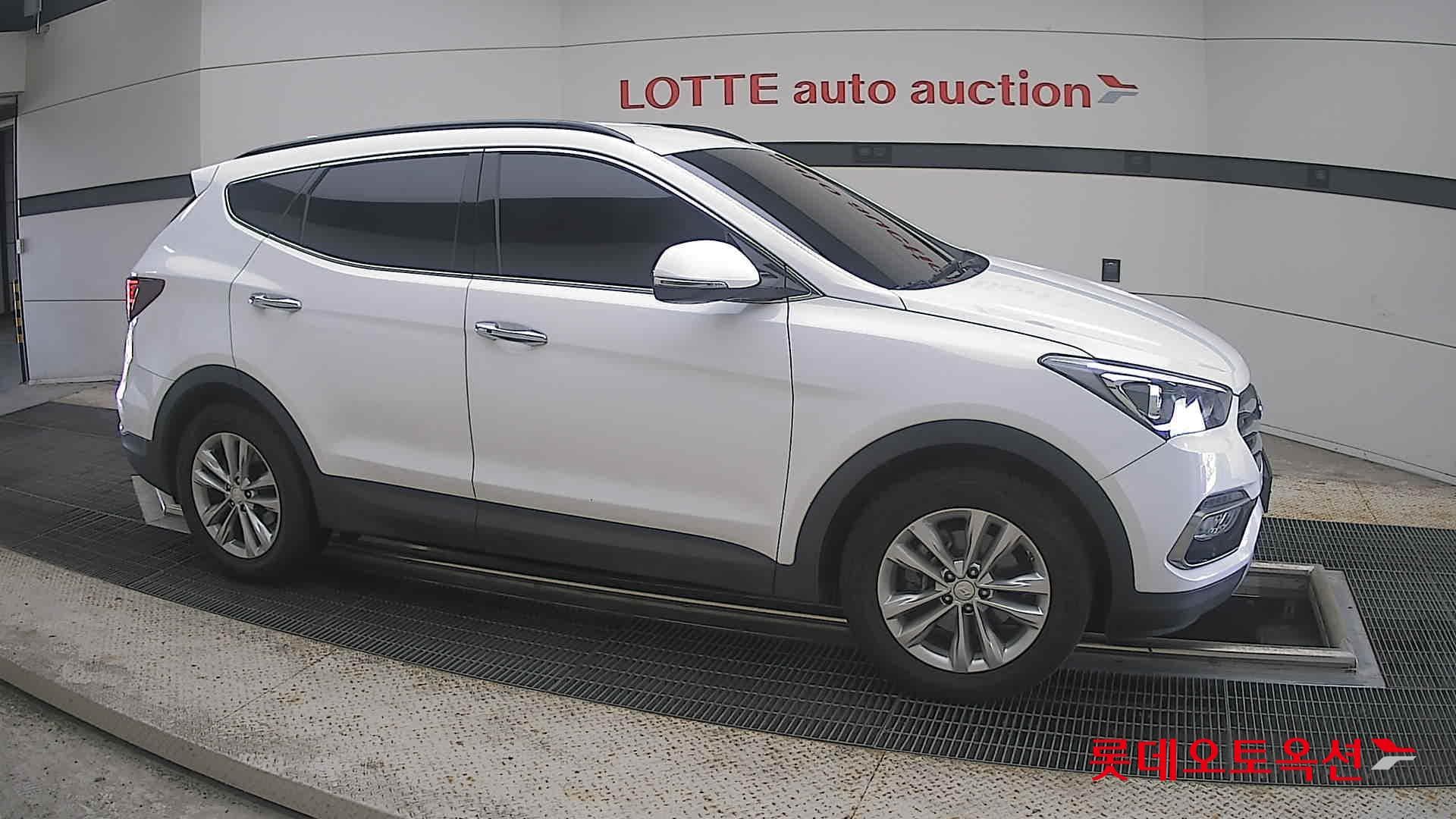 Hyundai - Santa Fe | ALL NEW SANTAFE (D) 2.0 2WD VALUEPLUS 5 17